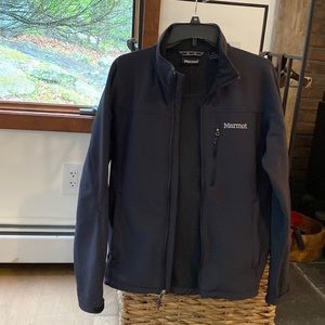 Marmot size small lightweight shell with thermal lining jacket